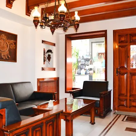 Bac Hotel 3*